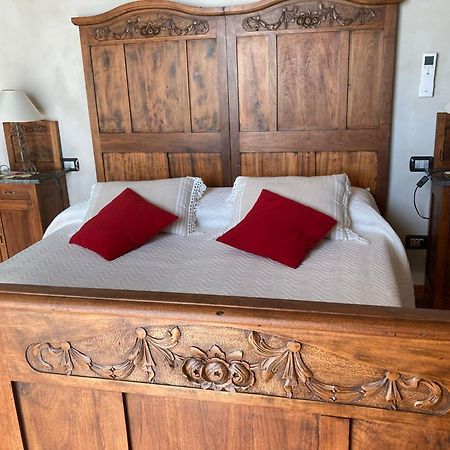 Bed and Breakfast I Grappoli Divini Viarigi Esterno foto