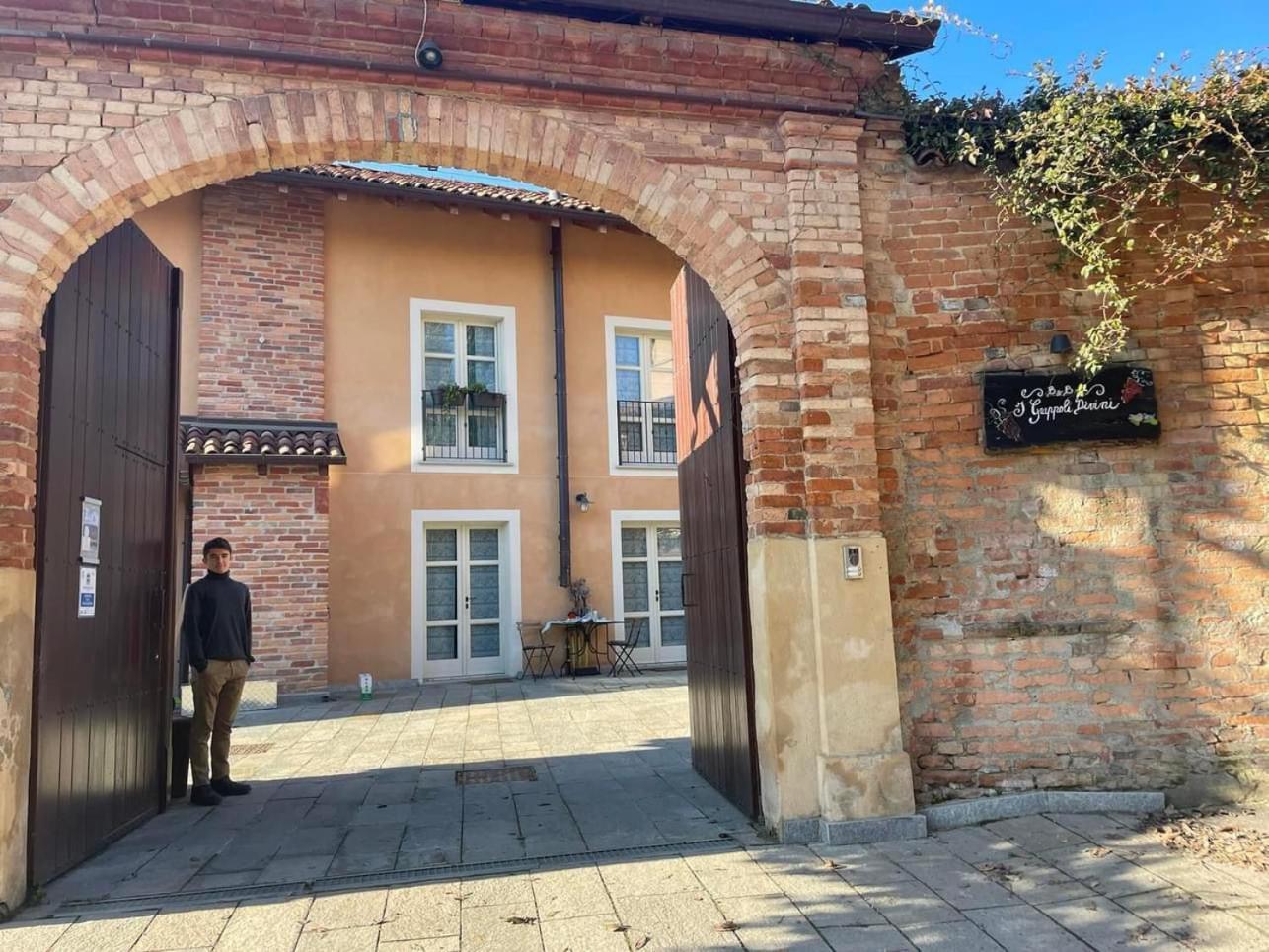 Bed and Breakfast I Grappoli Divini Viarigi Esterno foto