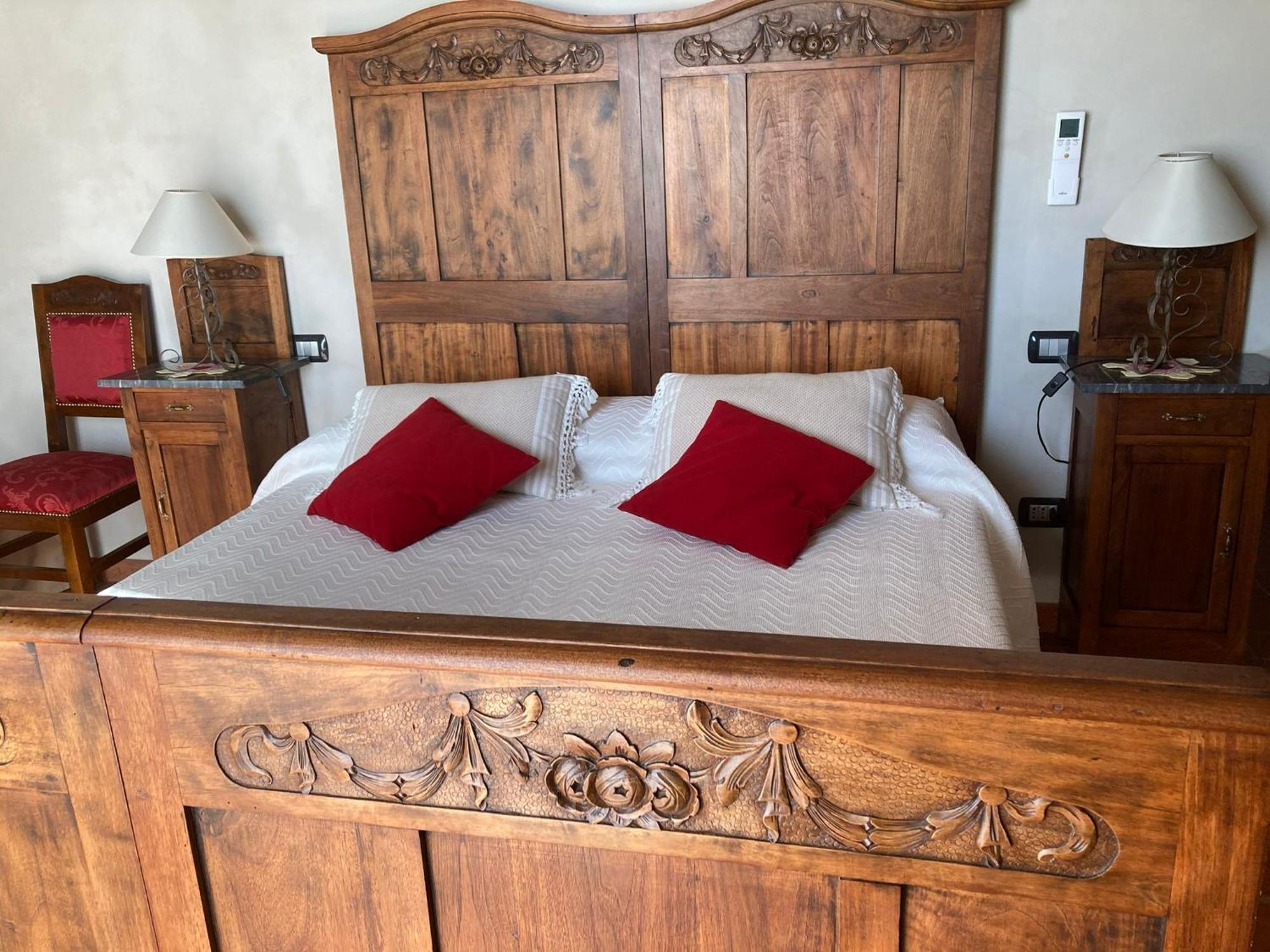 Bed and Breakfast I Grappoli Divini Viarigi Esterno foto