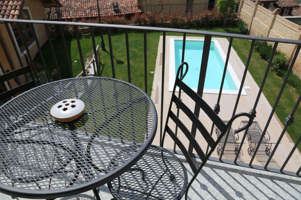 Bed and Breakfast I Grappoli Divini Viarigi Esterno foto